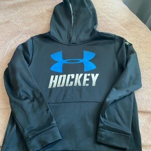 Under Armour YLG hoodie. Excellent condition.